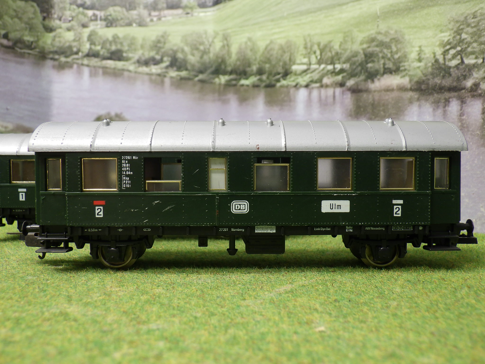 Lima H0 4 Personenwagen 1/2 Kl DB Produktbild 4