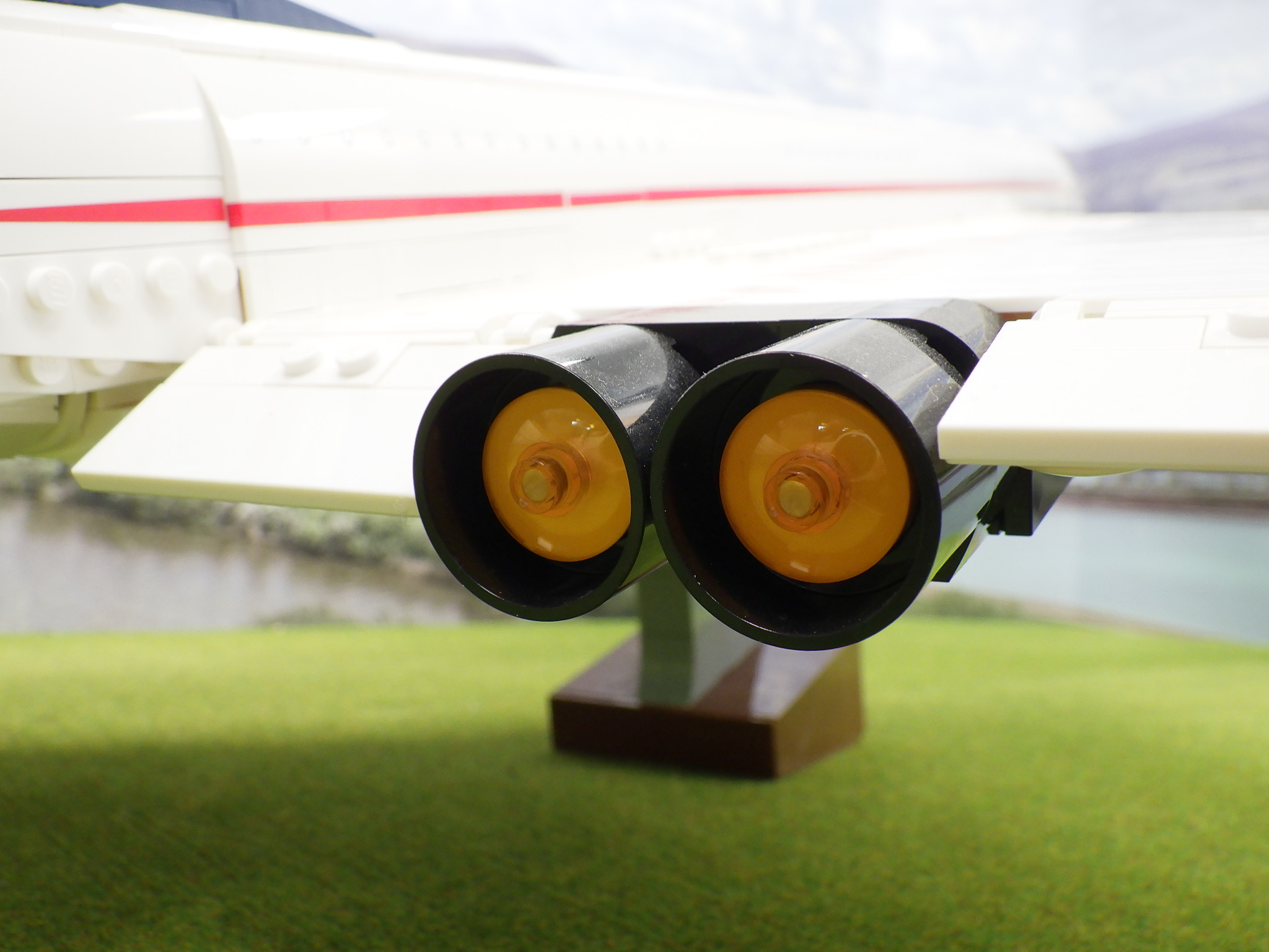 Lego Icons 10318 Bausatz Concorde mit Anleitung Komplett Produktbild 8